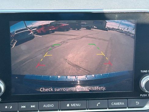 Used 2022 Nissan Altima 2.5 SV FWD image 15