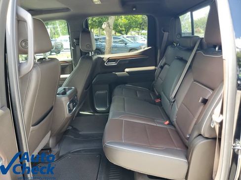 Used 2023 GMC Sierra 1500 Denali AWD/4WD image 11