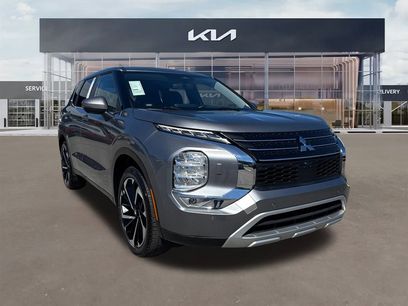 Used 2024 Mitsubishi Outlander AWD