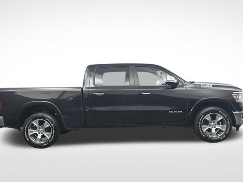 Used 2022 RAM 1500 Laramie AWD/4WD image 4