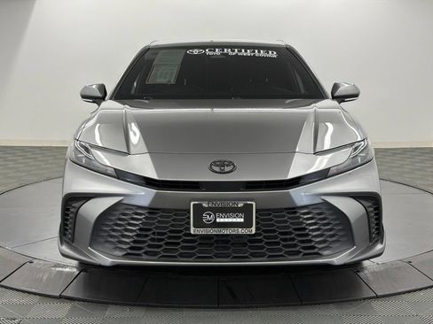 Used 2025 Toyota Camry SE w/ Convenience Package FWD image 6