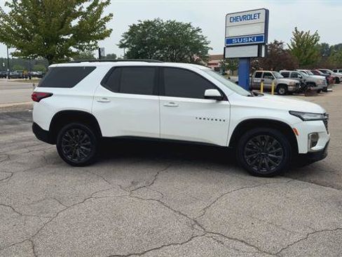 Used 2023 Chevrolet Traverse RS w/ LPO, Floor Liner Package AWD/4WD image 33