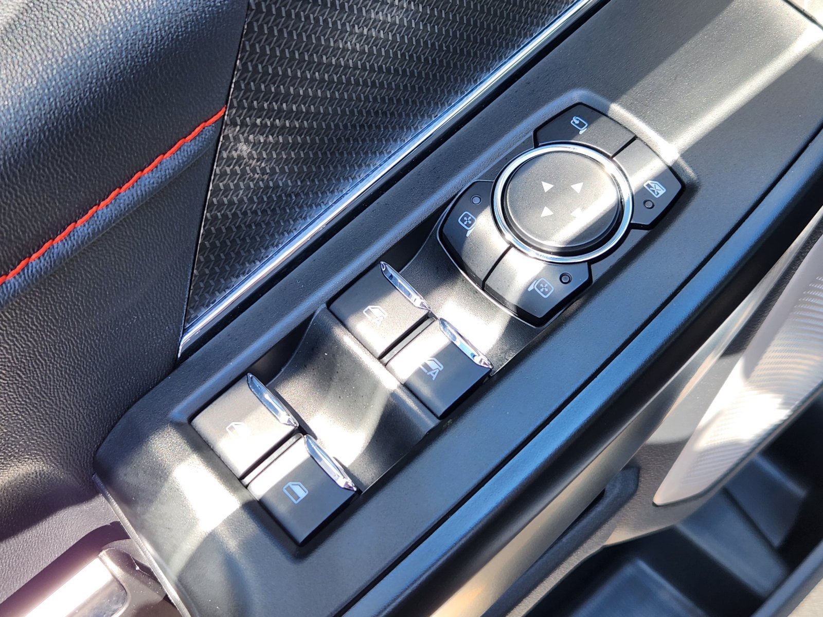 Used 2025 Ford F150 Raptor AWD/4WD image 33