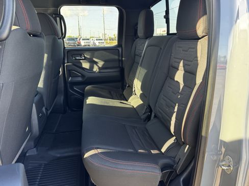 Used 2023 Nissan Frontier PRO-4X w/ Tow Package AWD/4WD image 26