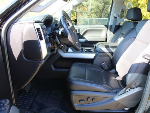 Used 2017 Chevrolet Silverado 2500 LTZ w/ Duramax Plus Package image 14