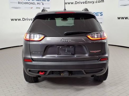 Used 2022 Jeep Cherokee Trailhawk w/ Comfort/Convenience Group AWD/4WD image 5