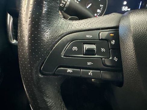 Used 2019 Cadillac XT4 Sport image 18