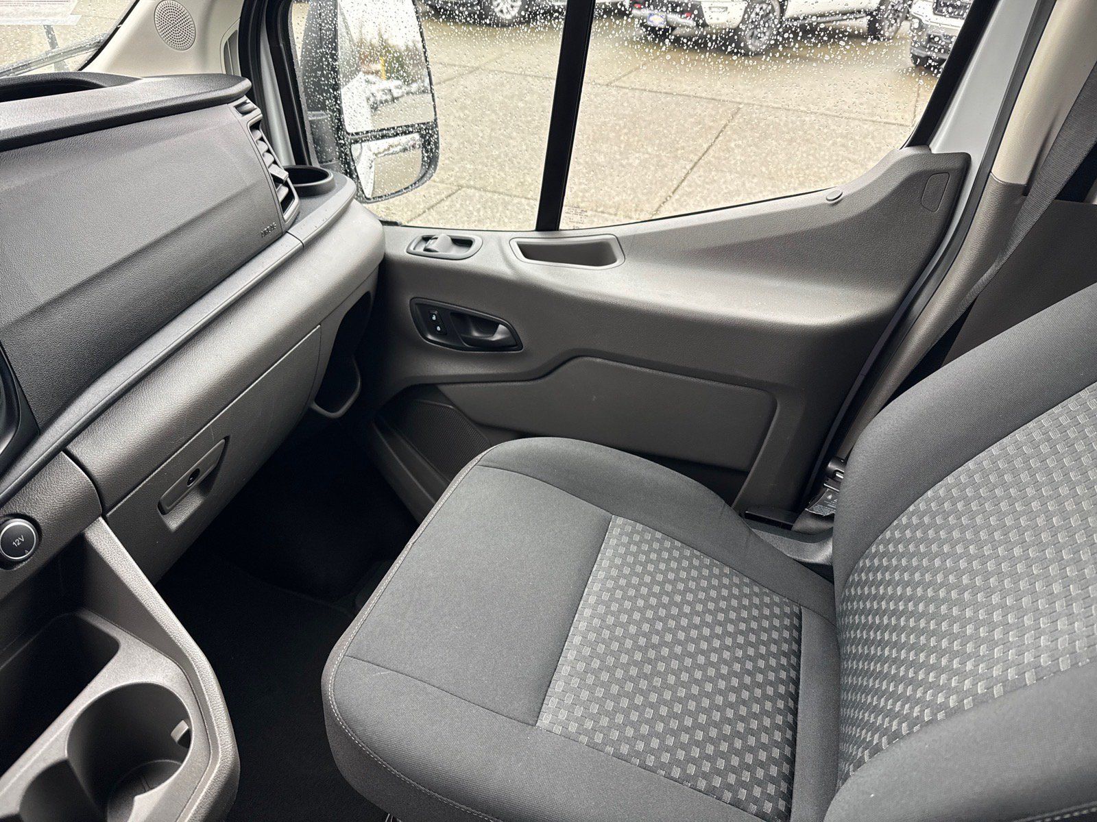 Used 2021 Ford Transit 350 XLT RWD image 11