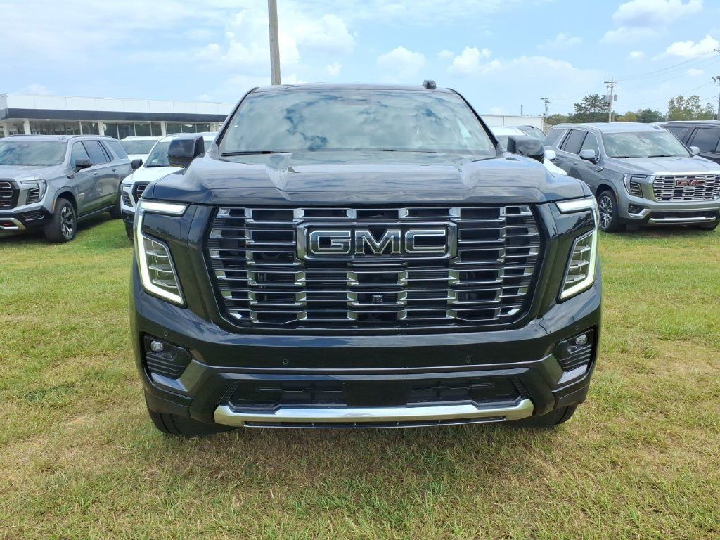 New 2026 GMC Yukon XL Denali Ultimate AWD/4WD image 2