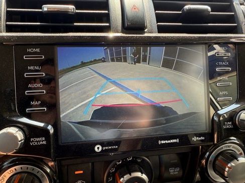 Used 2024 Toyota 4Runner TRD Off-Road image 10