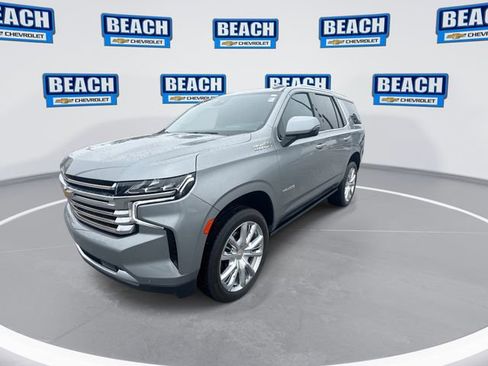 Used 2024 Chevrolet Tahoe High Country AWD/4WD image 4