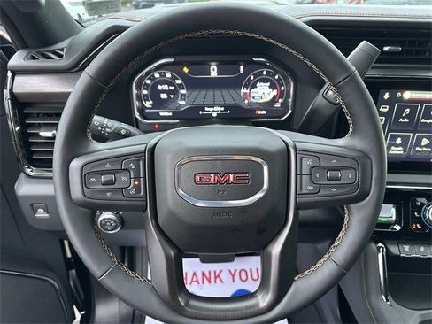 Used 2024 GMC Sierra 2500 AT4 w/ AT4 Premium Plus Package image 28
