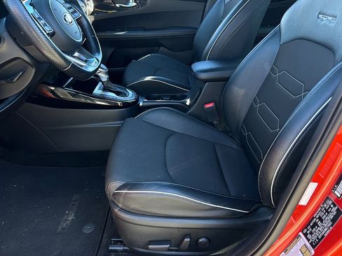 Used 2021 Kia Forte GT-Line w/ GT-Line Premium Package image 9