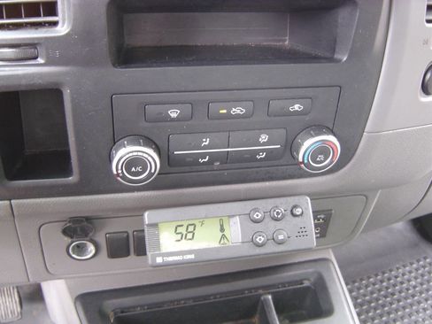 Used 2020 Nissan NV 2500 S w/ Vinyl Seat Package image 12