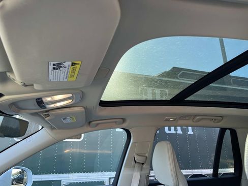 Used 2025 Volvo XC90 T8 Plus w/ Protection Package Premier image 29