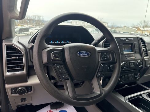 Used 2017 Ford F250 XLT w/ XLT Value Package image 17