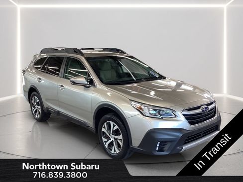 Used 2020 Subaru Outback Limited AWD/4WD image 8