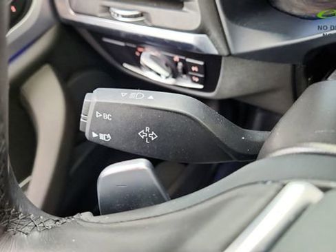 Used 2025 BMW X4 xDrive30i AWD/4WD image 42