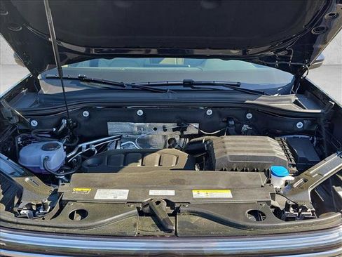New 2026 Volkswagen Atlas SE FWD image 19