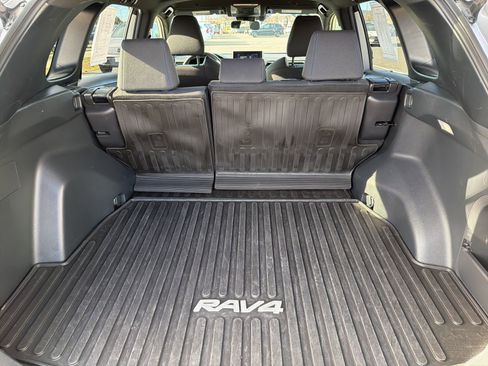 Used 2023 Toyota RAV4 SE w/ SE Grade Weather Package image 27
