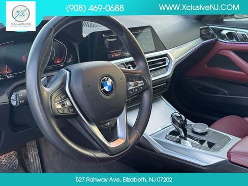 Used 2021 BMW 430i xDrive Coupe w/ Premium Package image 9