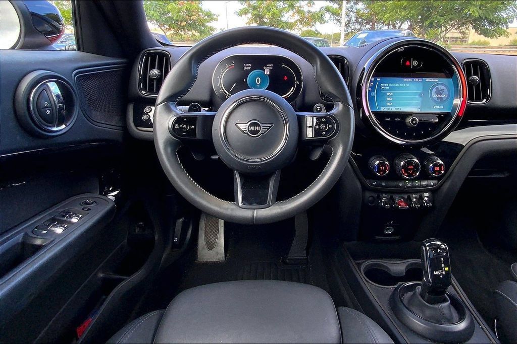 Used 2023 MINI Cooper Countryman S FWD image 6