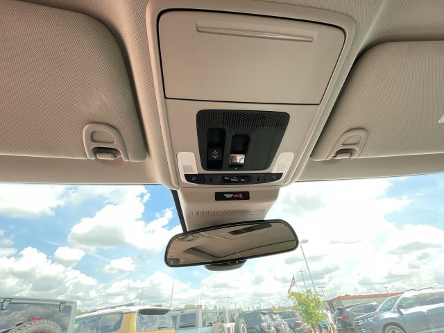 Certified 2025 Honda Accord SE image 20