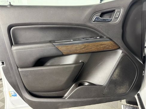 Used 2018 GMC Canyon Denali image 38