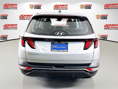Certified 2024 Hyundai Tucson SE image 15