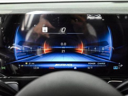 New 2026 Mercedes-Benz GLB 35 AMG 4MATIC image 11