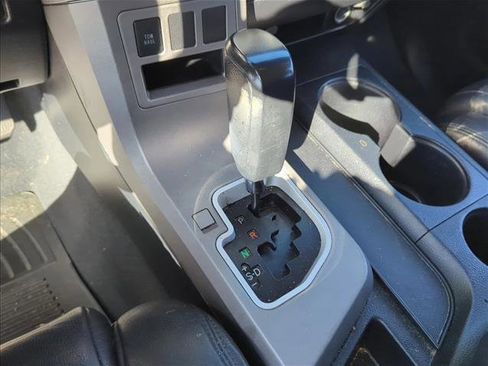 Used 2011 Toyota Tundra 2WD Double Cab image 20