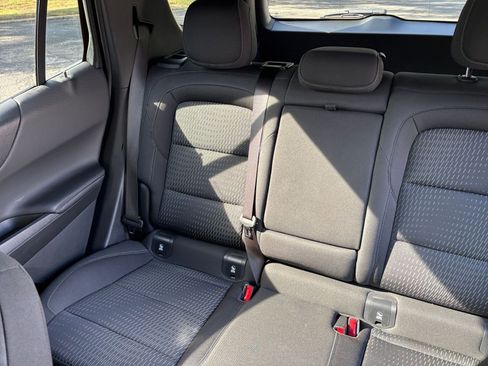 Used 2025 Chevrolet Equinox LT image 34