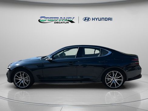 Used 2025 Genesis G70 2.5T image 14