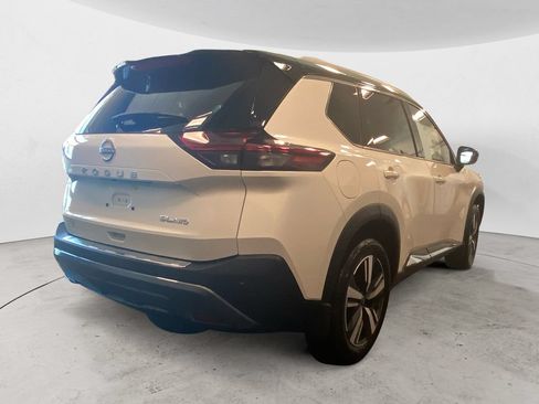 Used 2023 Nissan Rogue SL AWD/4WD image 6