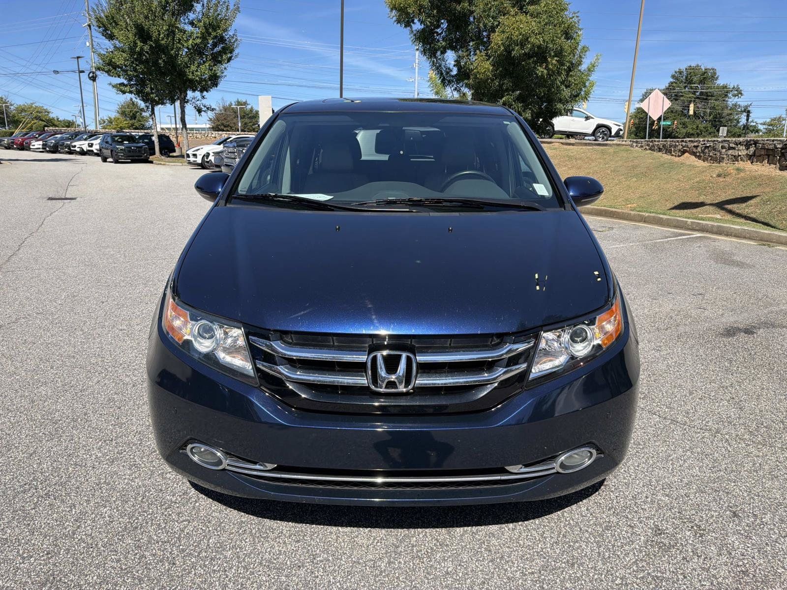 Used 2016 Honda Odyssey Touring image 4