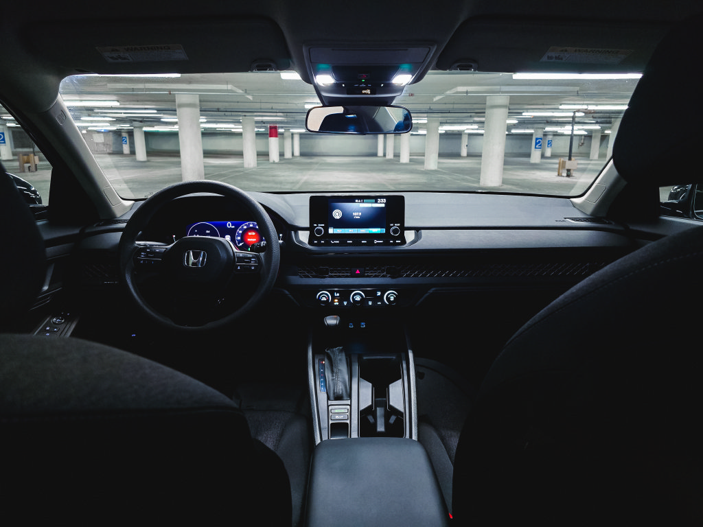 Used 2023 Honda Accord LX image 3