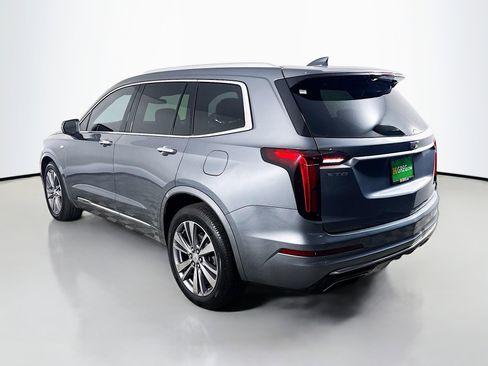 Used 2020 Cadillac XT6 Premium Luxury image 7