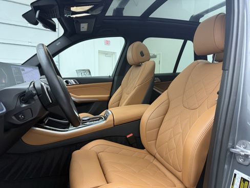 Used 2024 BMW X5 sDrive40i w/ Parking Assistance Package RWD image 12