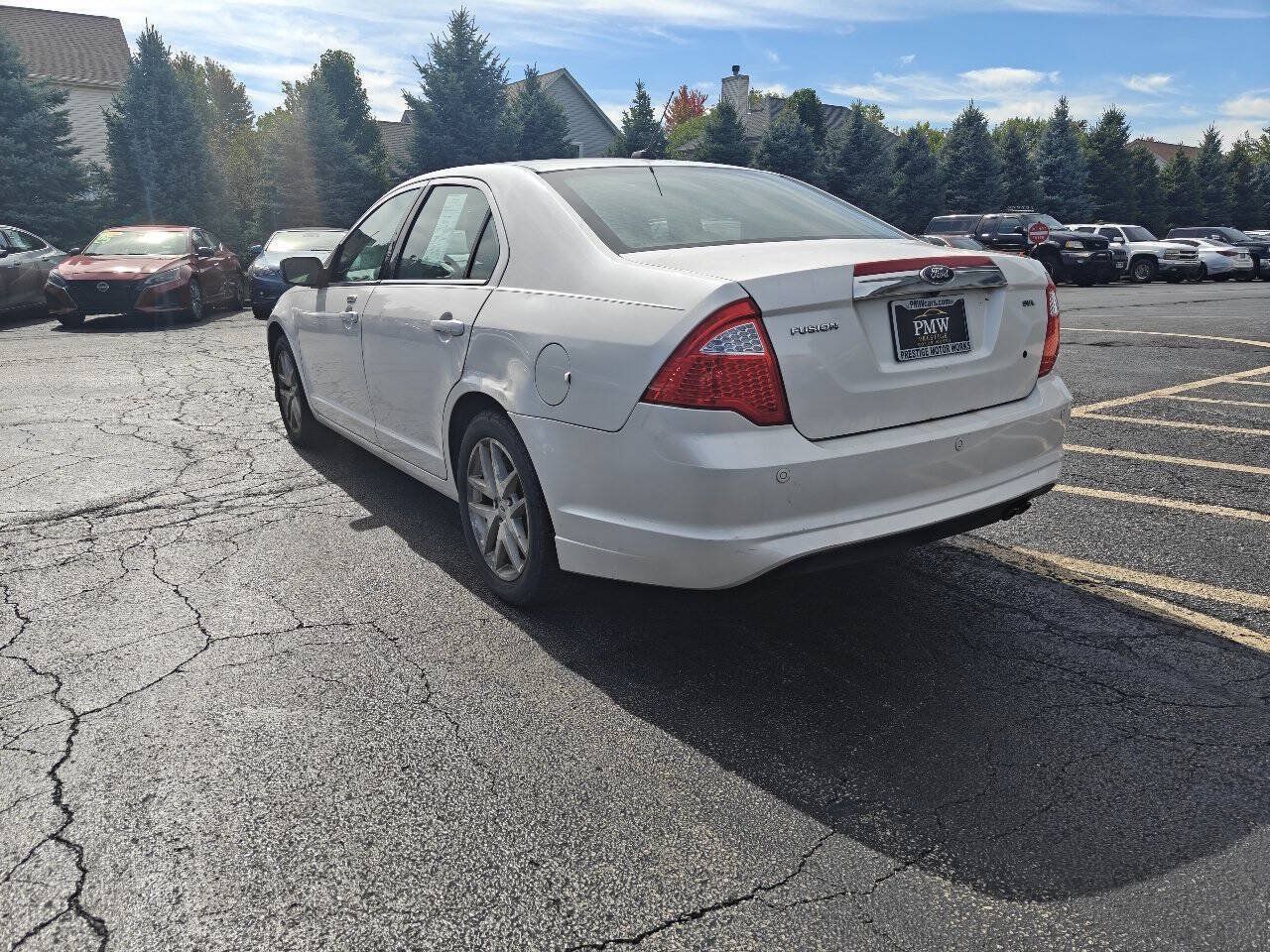 Used 2012 Ford Fusion SEL FWD image 3
