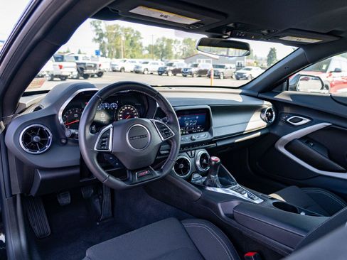 Used 2023 Chevrolet Camaro SS RWD image 14