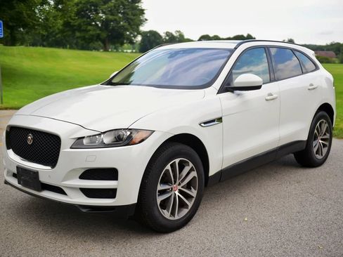 Used 2018 Jaguar F-PACE Premium AWD/4WD image 43