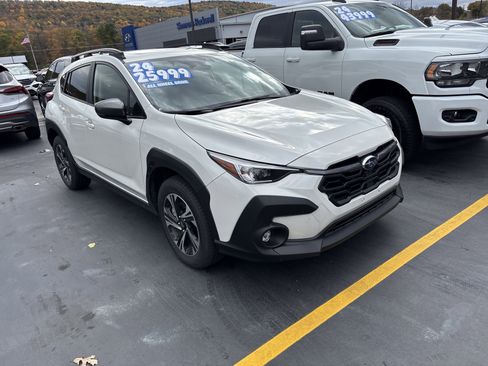 Used 2024 Subaru Crosstrek 2.0i Premium image 40