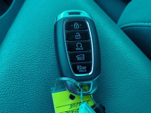 Used 2023 Hyundai Elantra SEL w/ Cargo Package image 27