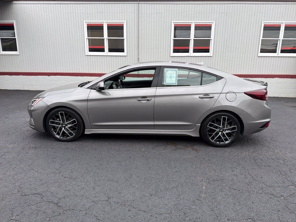 Used 2020 Hyundai Elantra Sport w/ Premium Package 02 FWD image 3