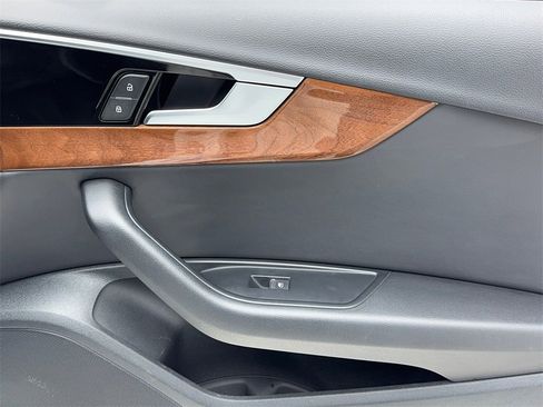 Used 2023 Audi A4 2.0T Premium w/ Convenience Package image 48