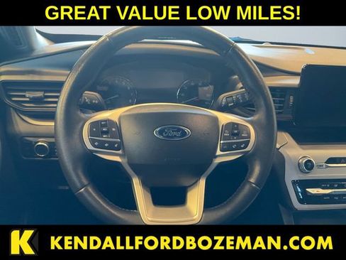 Used 2023 Ford Explorer XLT w/ Class IV Trailer Tow Package AWD/4WD image 12