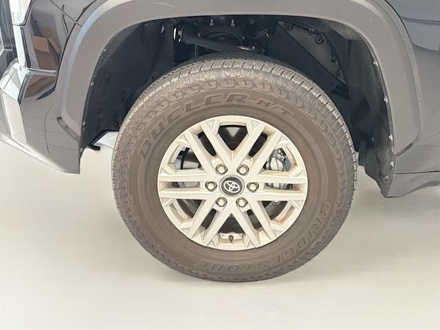 Certified 2025 Toyota Tundra SR5 AWD/4WD image 21