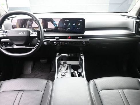 Used 2026 Kia Sorento S FWD image 9
