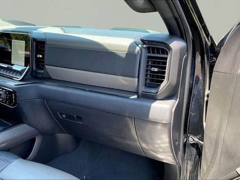 Used 2023 Chevrolet Silverado 1500 ZR2 w/ Technology Package AWD/4WD image 18
