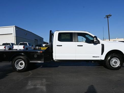 New 2026 Ford F350 XL w/ XL Chrome Package image 8